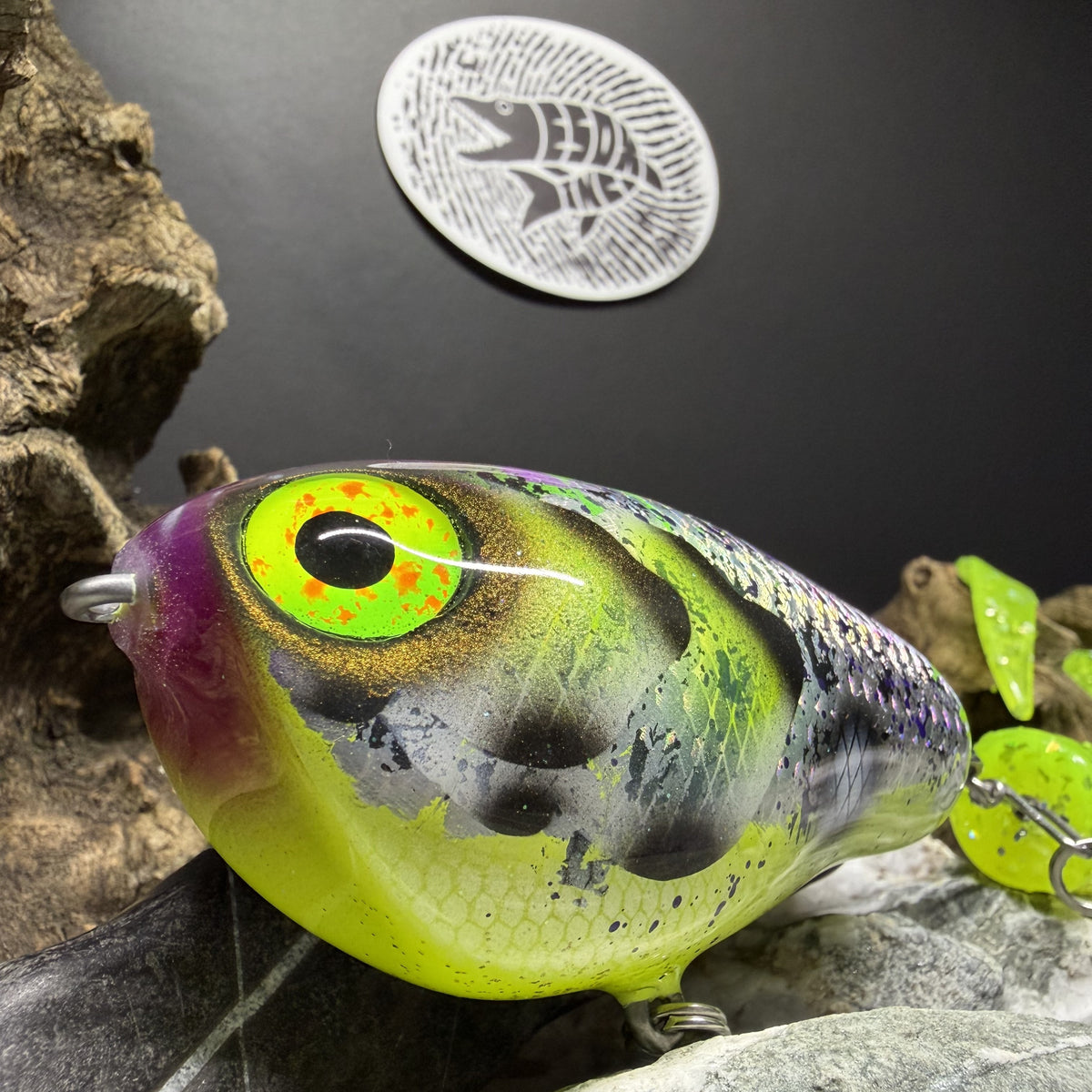 Esox Inc. A'MUZE