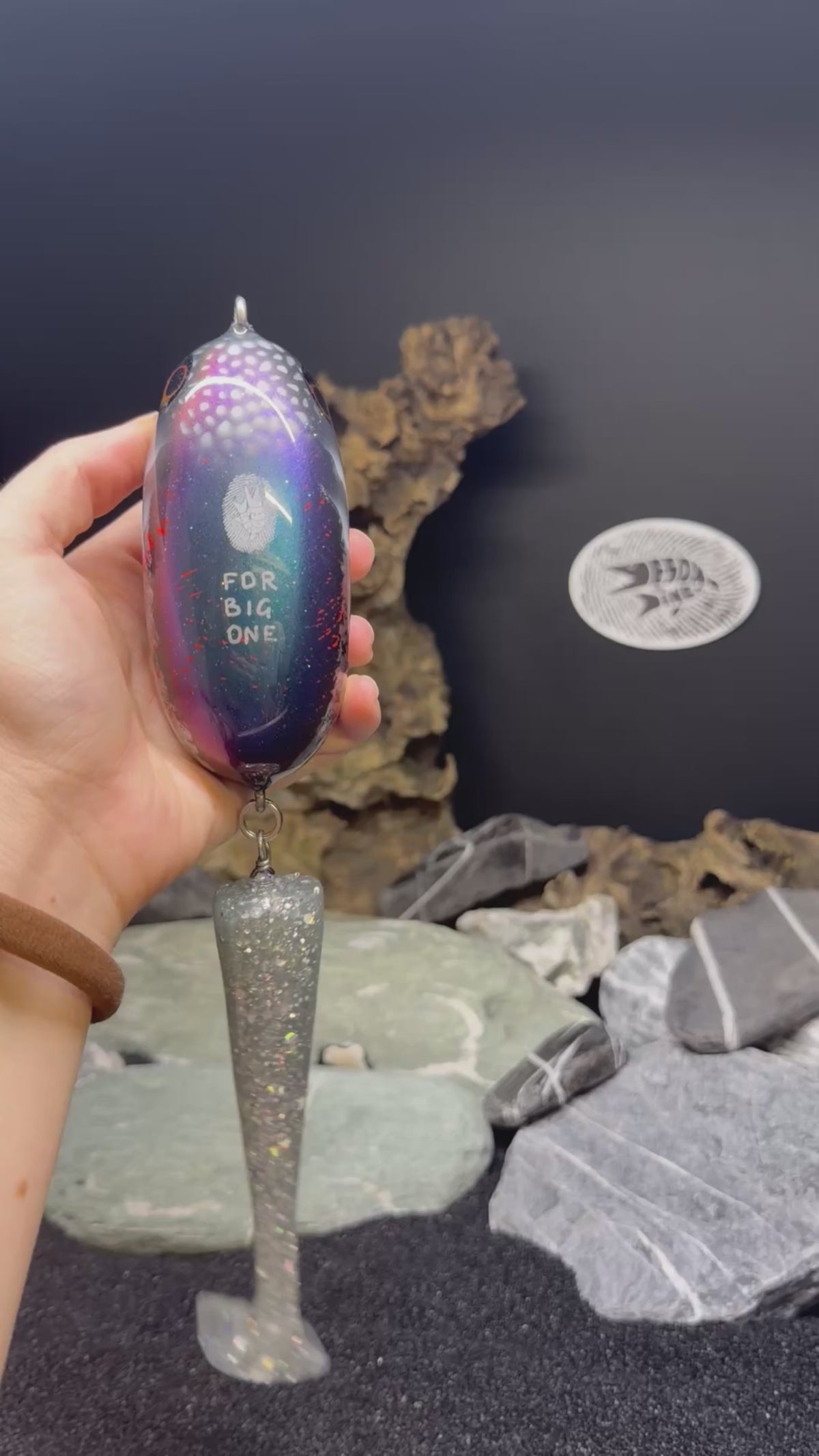 Carica video: Esox Inc. TITAN